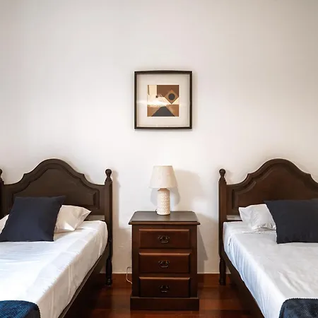 Casa Da Hera بيت للعطل *